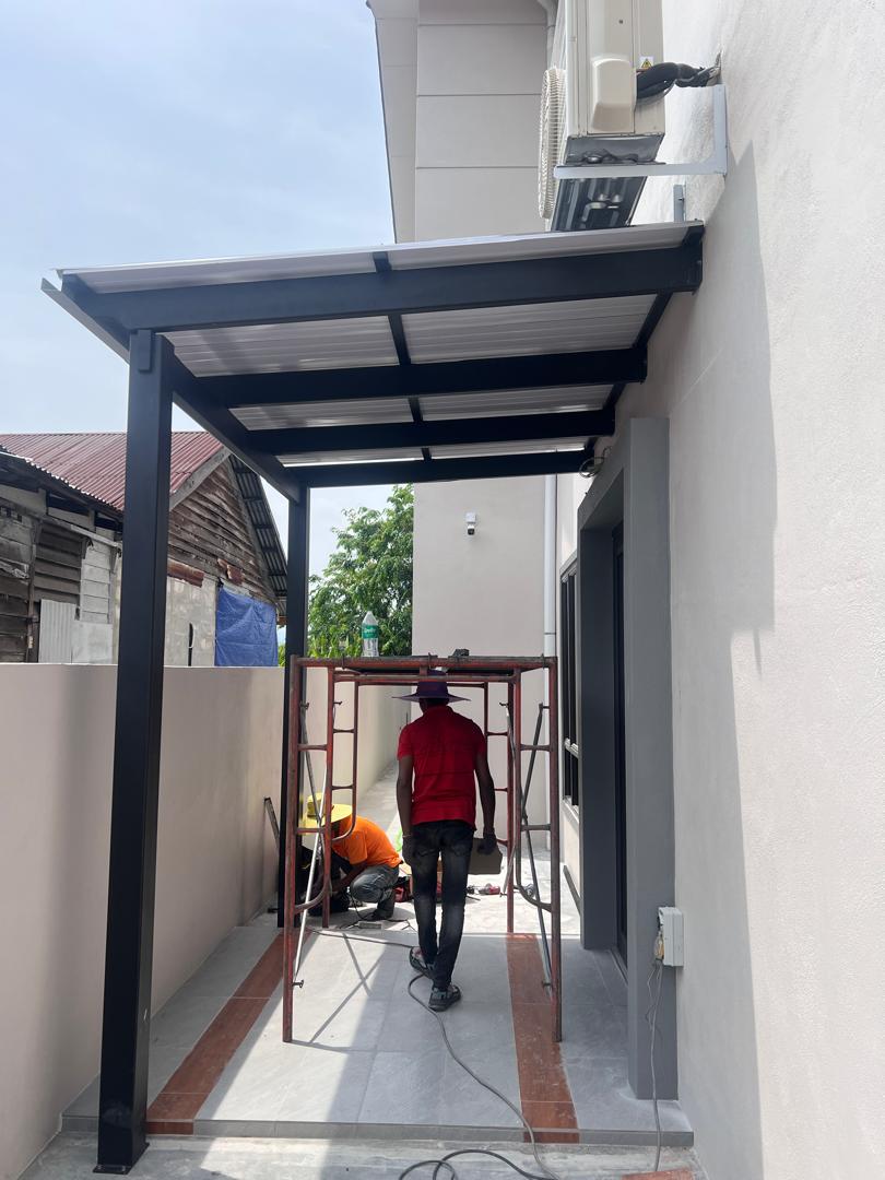 PU Metal Awning - 8x10